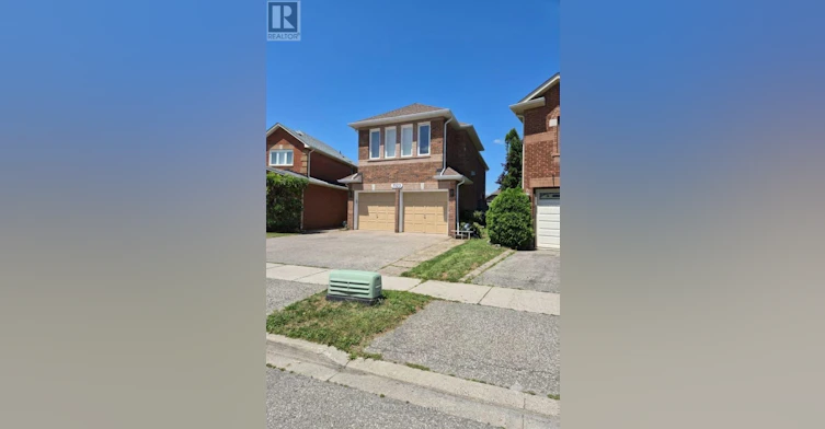 7123 Spyglass Crescent, Mississauga, ON, L5N 7H2 - 2