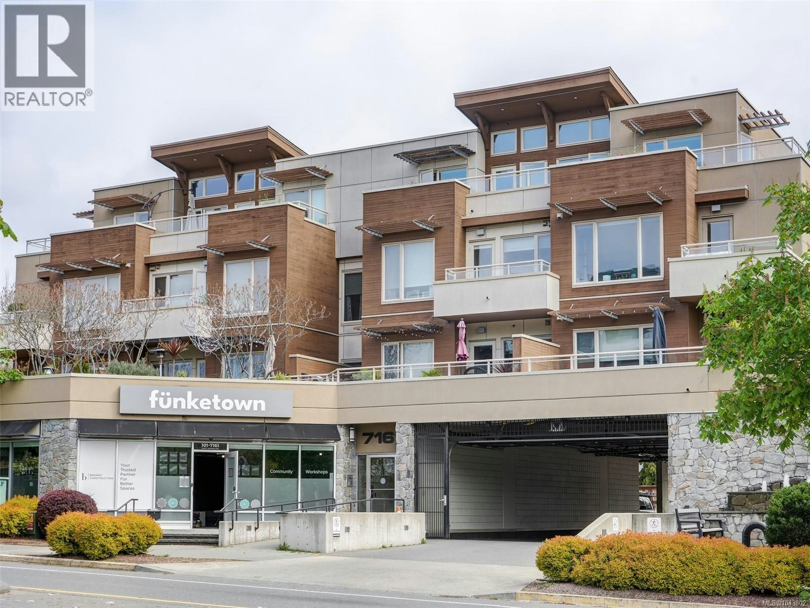 401-7161 West Saanich Road, Central Saanich, BC, V8M 1P7