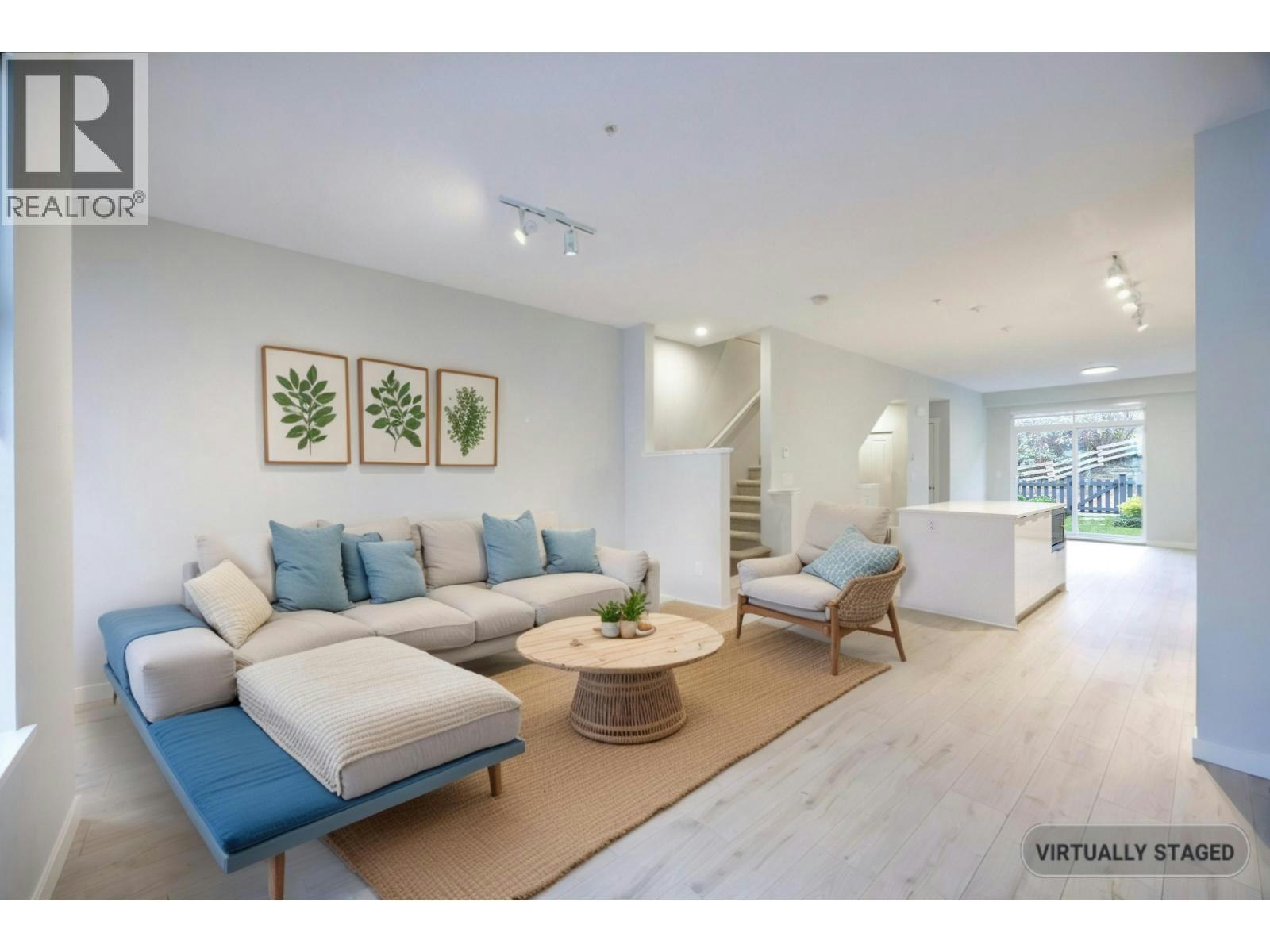 1060-11280 Pazarena Place, Maple Ridge, BC, V2X 9H8