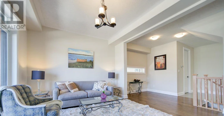 565 Balsam Popar Street, Waterloo, ON, N2V 0H8 - 4