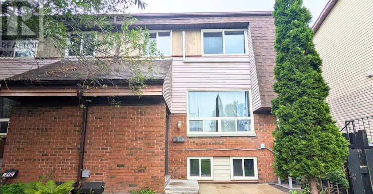 B-29 Woodvale Green Drive, Ottawa, ON, K2G 4H3 - 2
