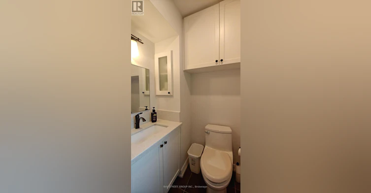 UPPER-9 Mosedale Crescent, Toronto, ON, M2J 3A3 - 15