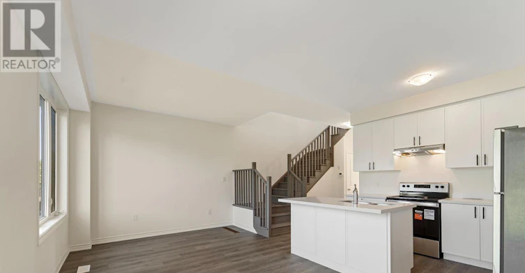 39 Watts Mews, Kawartha Lakes, ON, K9V 5Z5 - 7