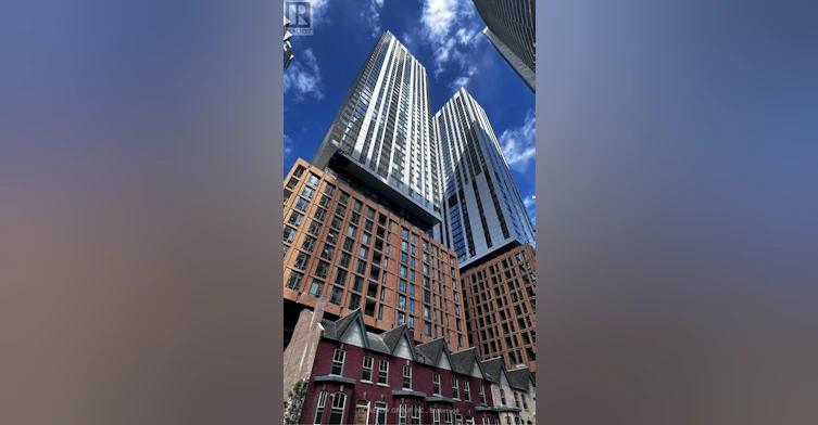 8 Widmer Street, Toronto, ON, M5V 0W6 - 13