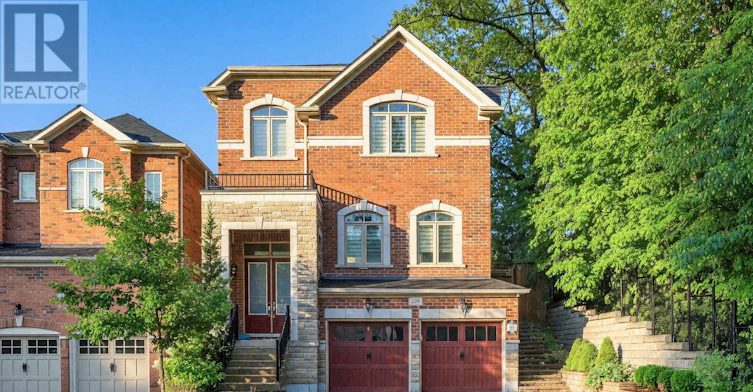 233 Butternut Ridge Trail, Aurora, ON, L4G 3P1 - 2