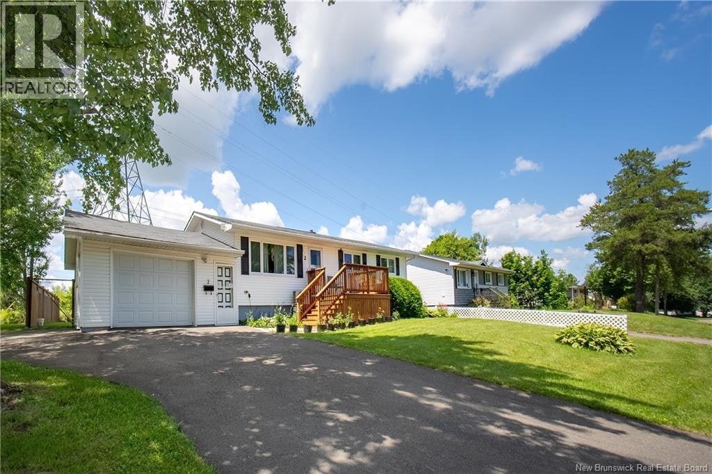 2 Manchester Crescent, Riverview, NB, E1B 3G4