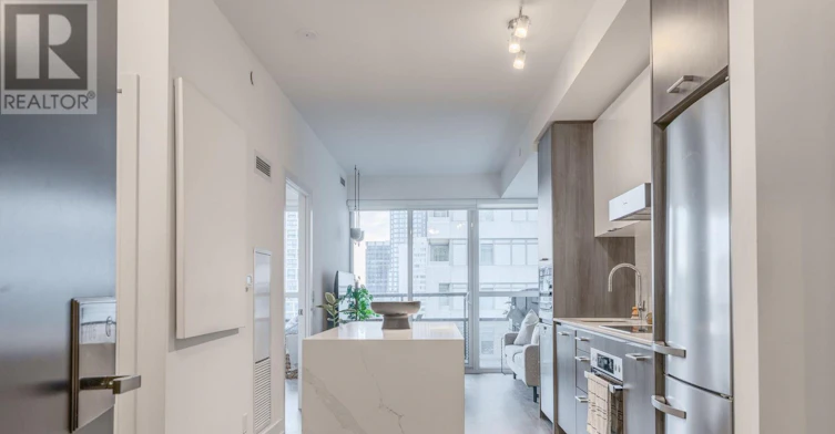 706-11 Lillian Street, Toronto, ON, M4S 2H7