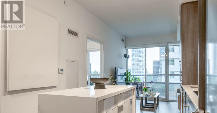 706-11 Lillian Street, Toronto, ON, M4S 2H7 - 12