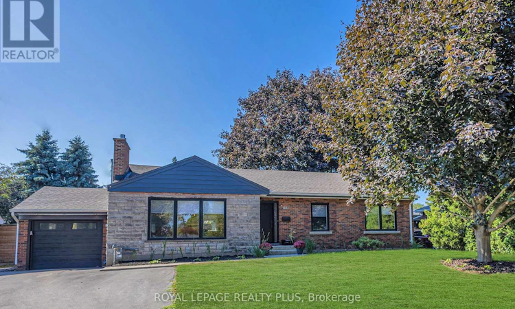 884 Eagle Drive