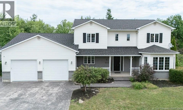 19 Howe Crescent
