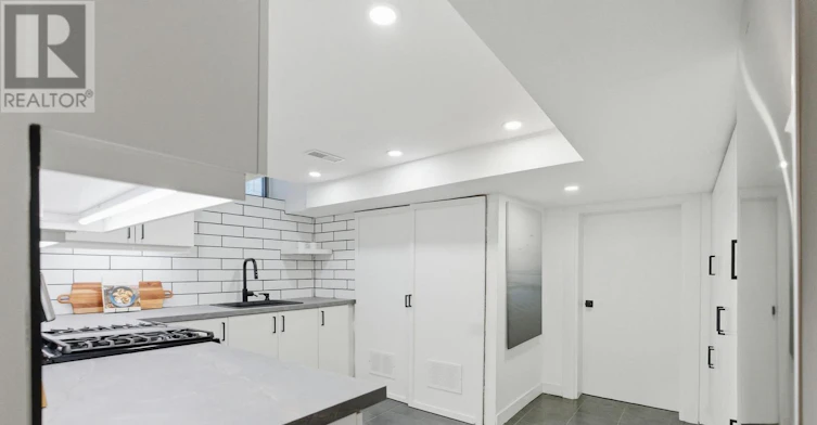 BSMT-497 Ossington Avenue, Toronto, ON, M6G 3T3 - 19