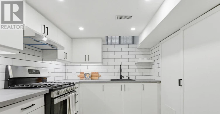BSMT-497 Ossington Avenue, Toronto, ON, M6G 3T3 - 21