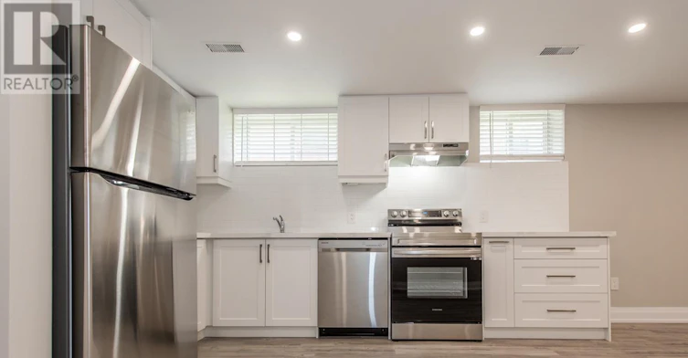 BSMT-569 Roding Street, Toronto, ON, M3M 2A4 - 5