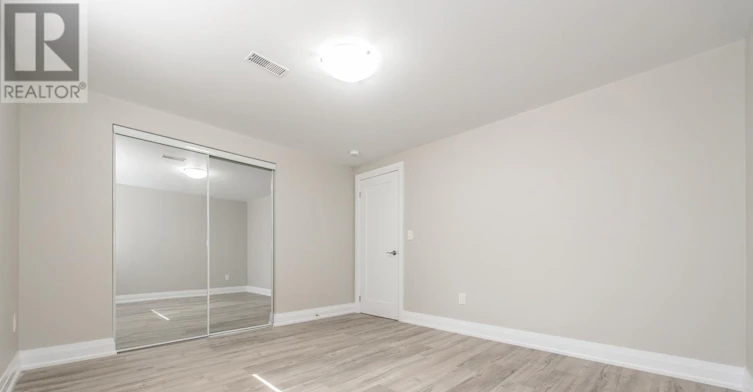 BSMT-569 Roding Street, Toronto, ON, M3M 2A4 - 10