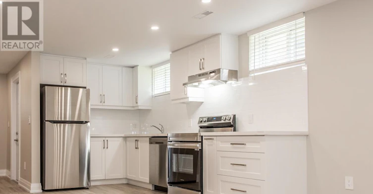 BSMT-569 Roding Street, Toronto, ON, M3M 2A4 - 8