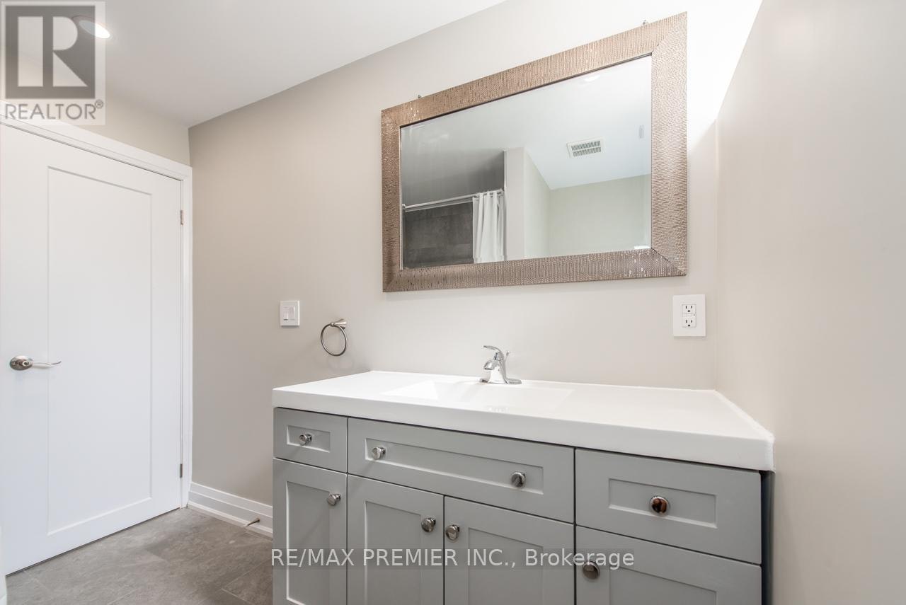 BSMT-569 Roding Street, Toronto, ON, M3M 2A4 - 14