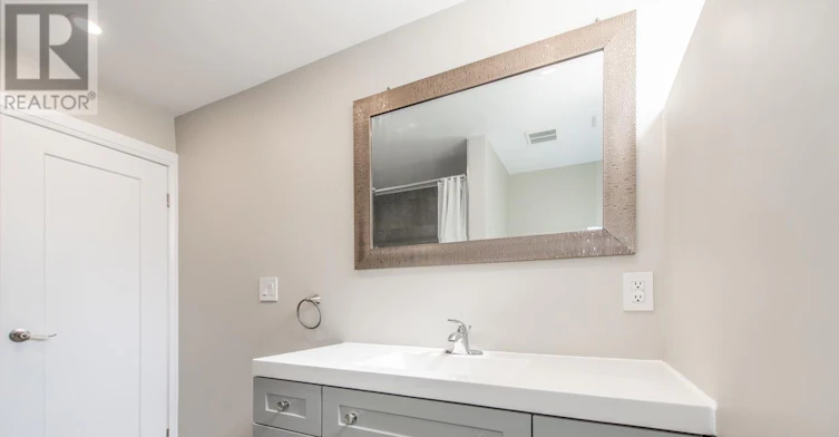 BSMT-569 Roding Street, Toronto, ON, M3M 2A4 - 14