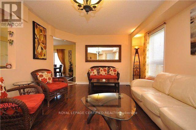 426 Orange Walk Crescent, Mississauga, ON, L5R 0A8 - 5