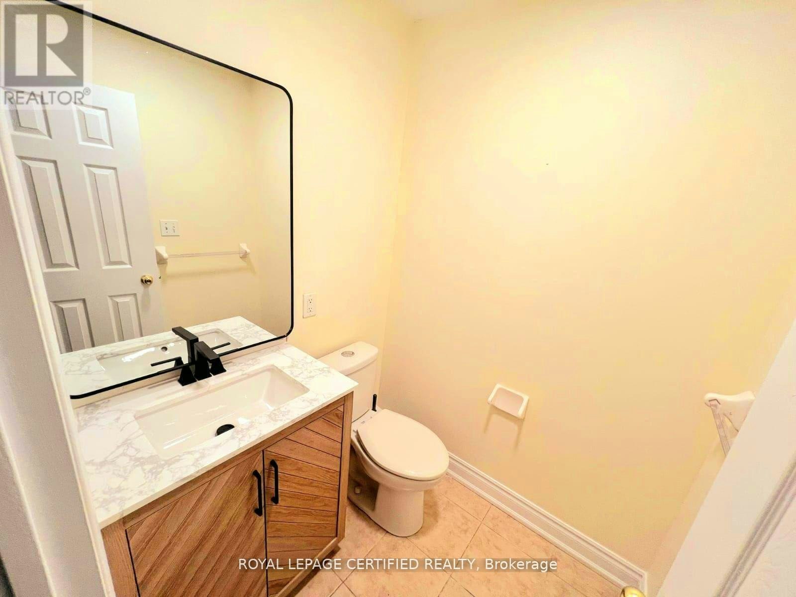 426 Orange Walk Crescent, Mississauga, ON, L5R 0A8 - 16