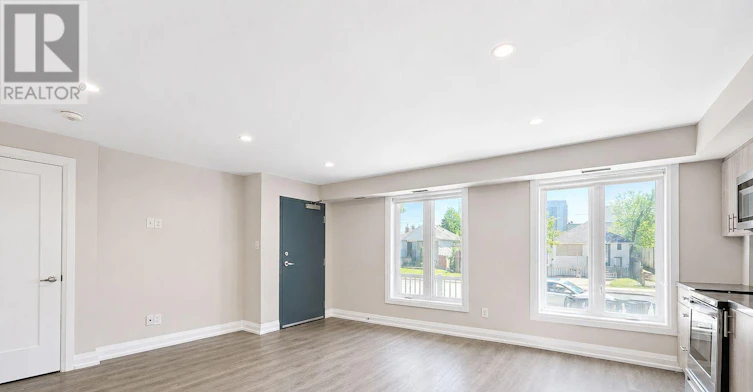 102-814 Glencairn Avenue, Toronto, ON, M6B 2A3 - 7