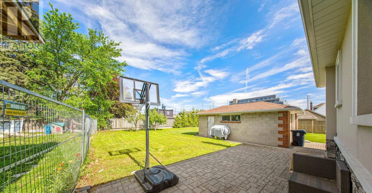 3 Orianna Drive, Toronto, ON, M8W 4M8 - 37
