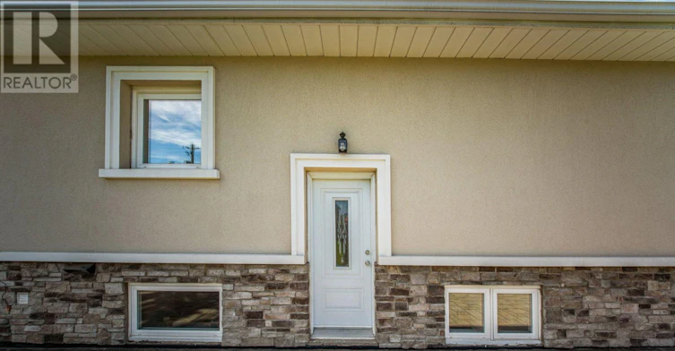 3 Orianna Drive, Toronto, ON, M8W 4M8 - 34