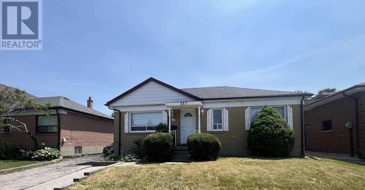 MAIN FLOOR-147 Calvington Drive, Toronto, ON, M3M 2M7 - 2