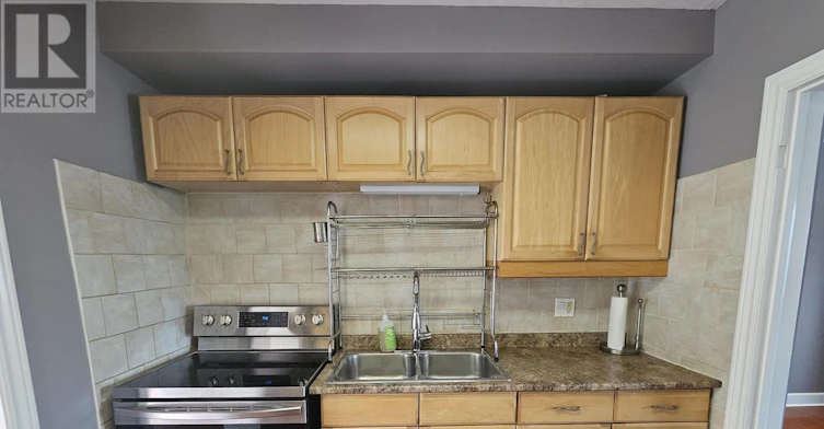 MAIN FLOOR-147 Calvington Drive, Toronto, ON, M3M 2M7 - 6