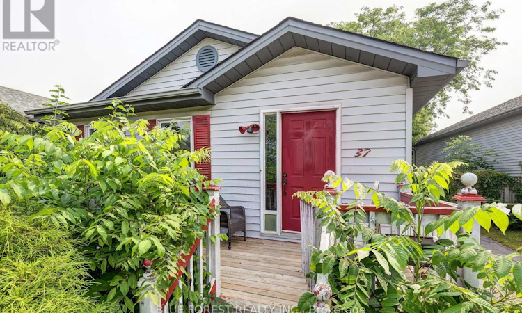 37 Melanie Drive