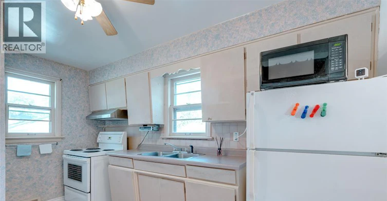 3256 Dominion Boulevard, Windsor, ON, N9E 2N5 - 14