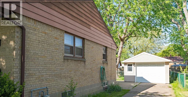 3256 Dominion Boulevard, Windsor, ON, N9E 2N5 - 37