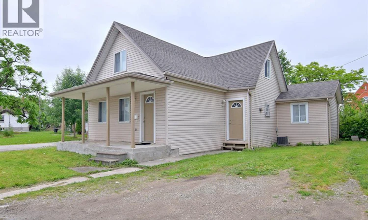825 Brant