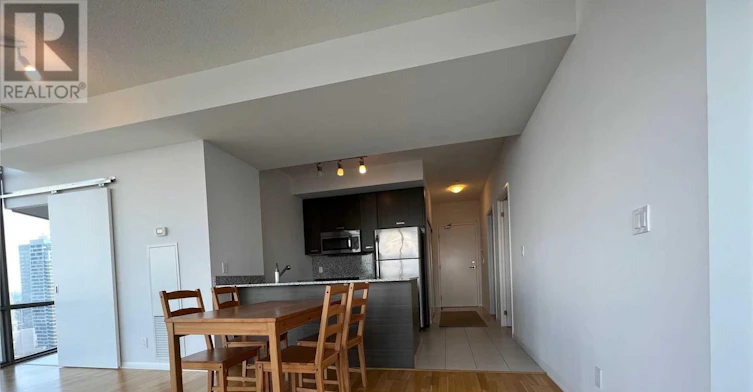3903-832 Bay Street, Toronto, ON, M5S 1Z6 - 13
