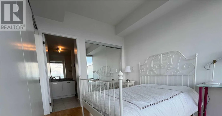 3903-832 Bay Street, Toronto, ON, M5S 1Z6 - 19