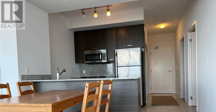 3903-832 Bay Street, Toronto, ON, M5S 1Z6 - 12