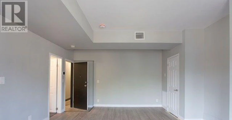 7-205 Gerrard Street E, Toronto, ON, M5A 2E7 - 2