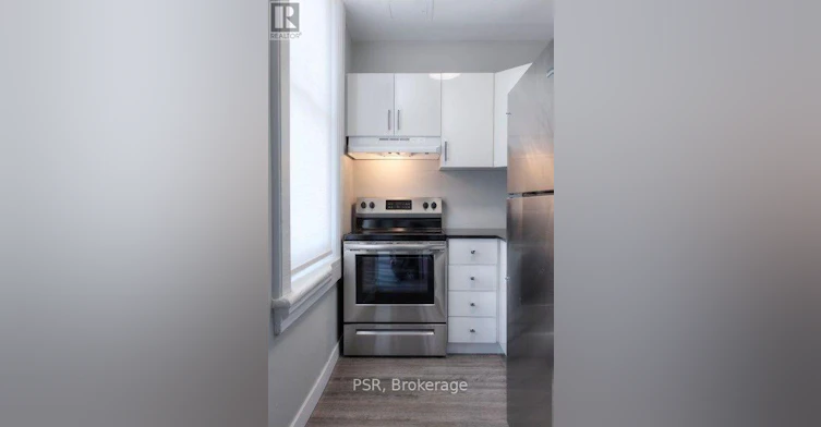 7-205 Gerrard Street E, Toronto, ON, M5A 2E7 - 4