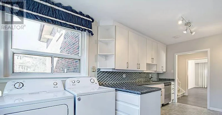 UPPER-80 Alamosa Drive, Toronto, ON, M2J 2N9 - 9