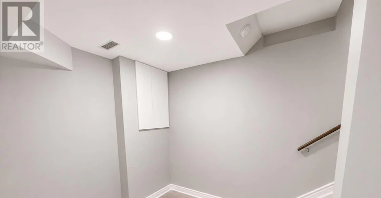 90 Moon Drive, Barrie, ON, L4N 7G9 - 26