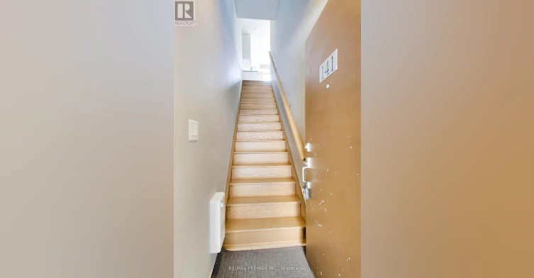 141-34 Fieldway Road, Toronto, ON, M8Z 3L2 - 6