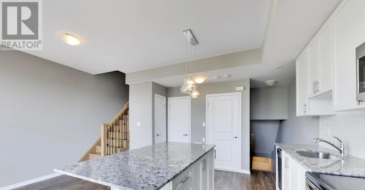 141-34 Fieldway Road, Toronto, ON, M8Z 3L2 - 12