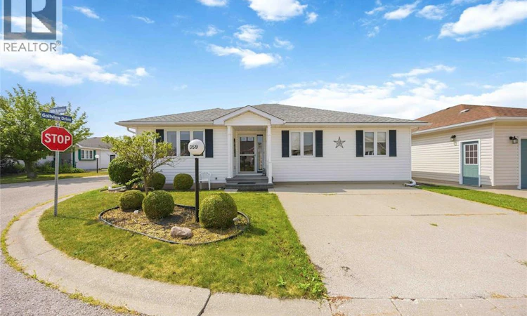 359-5700 Blackwell Sideroad