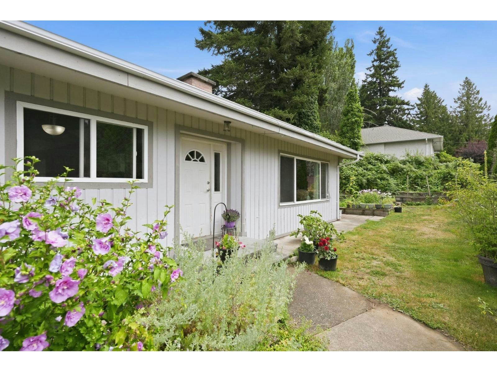 34017 Marshall Road, Abbotsford, BC, V2S 1L8
