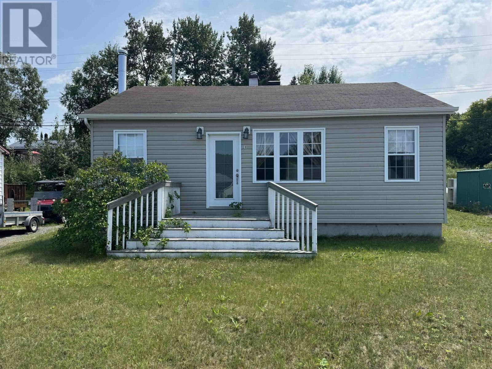 20 Neebig Avenue, Manitouwadge, ON, P0T 2C0