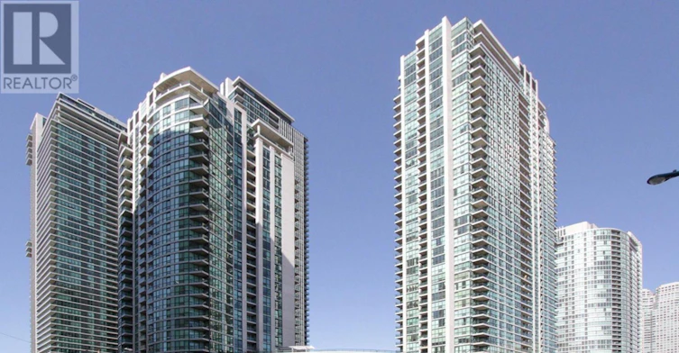 2303-16 Yonge Street, Toronto, ON, M5E 2A1