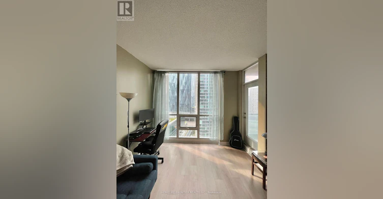 2303-16 Yonge Street, Toronto, ON, M5E 2A1 - 5