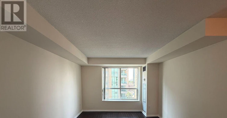 903-29 Pemberton Avenue, Toronto, ON, M2M 4L5 - 11