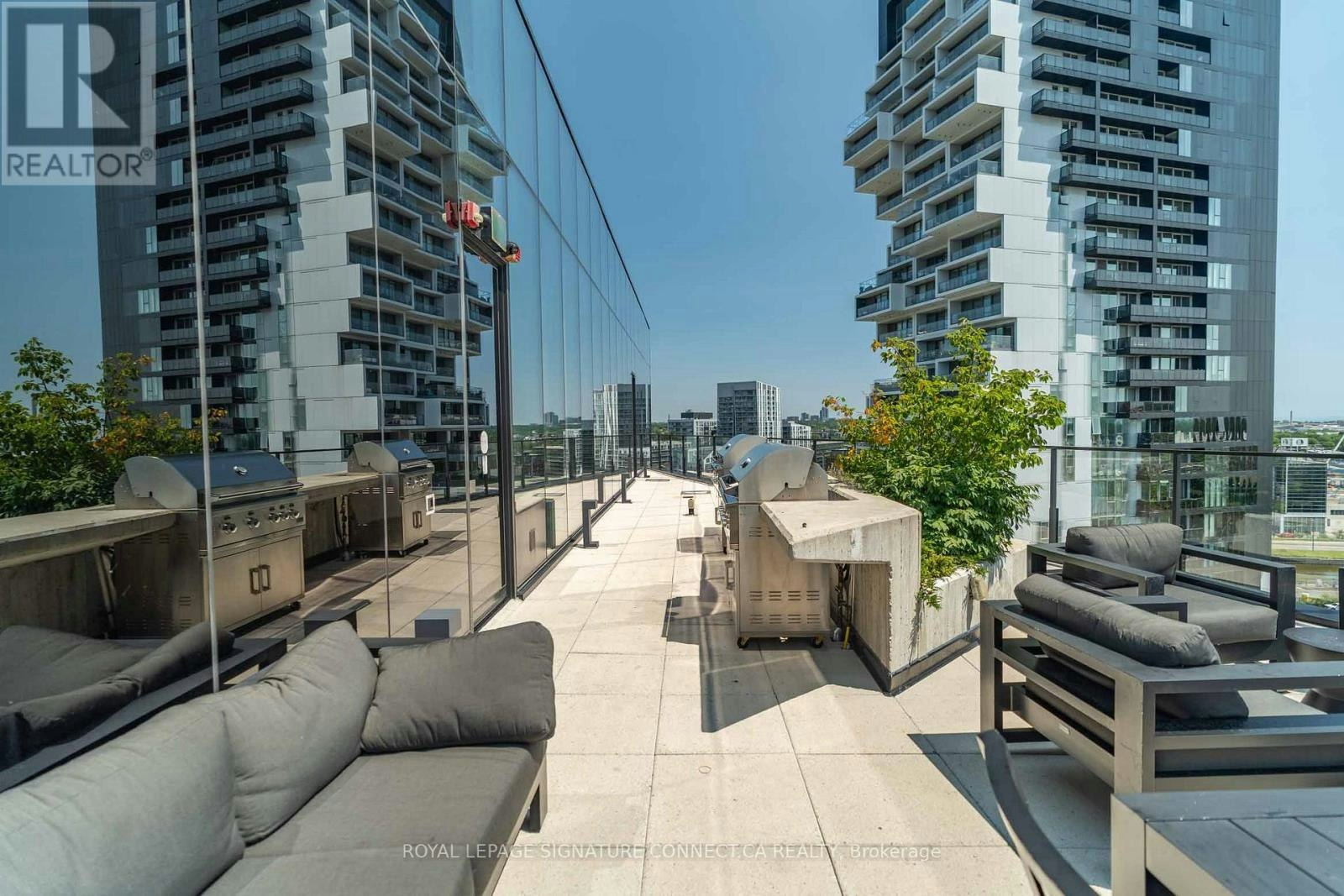 910-21 Lawren Harris Square, Toronto, ON, M5A 0T4 - 23