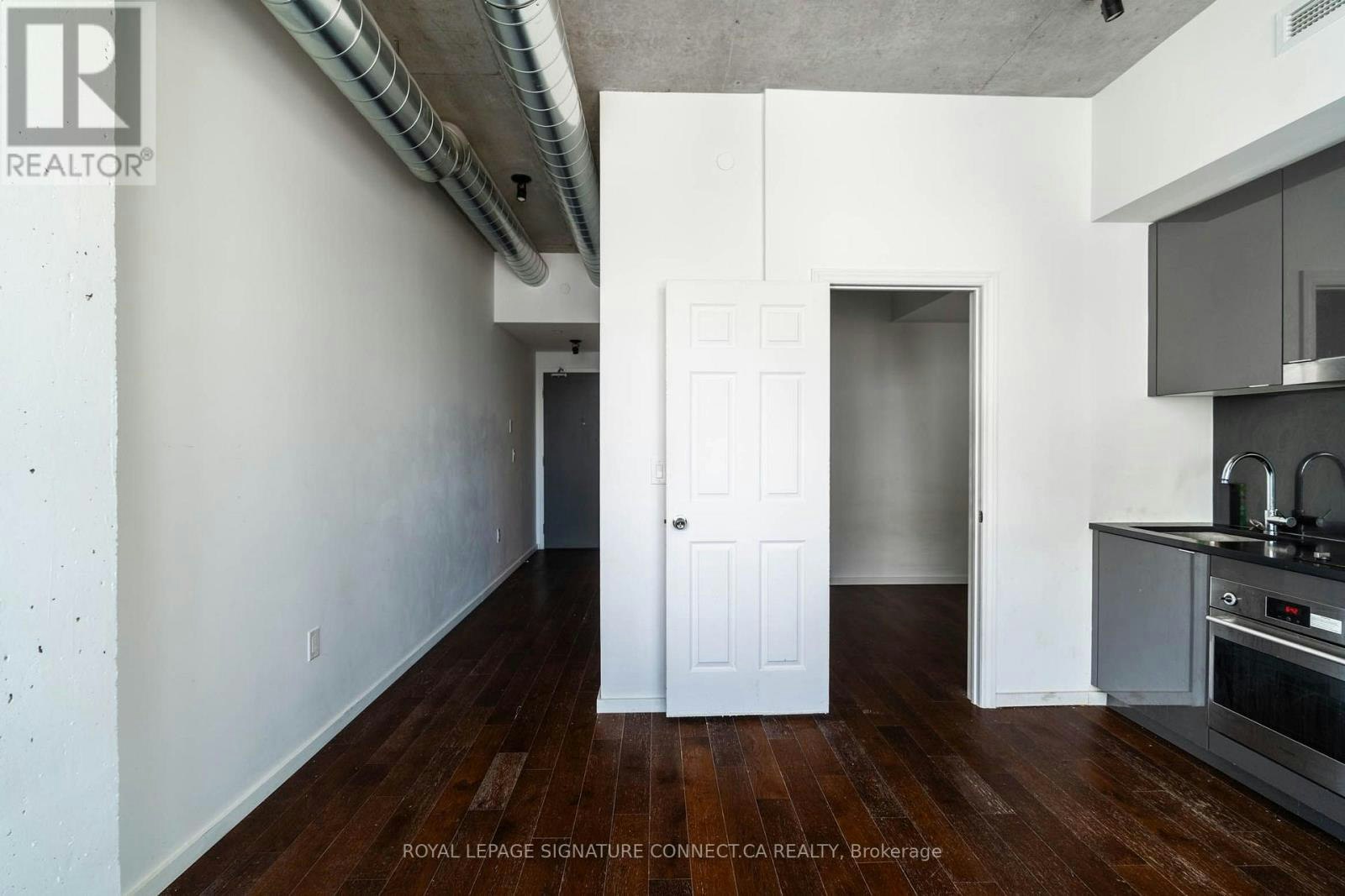 910-21 Lawren Harris Square, Toronto, ON, M5A 0T4 - 5