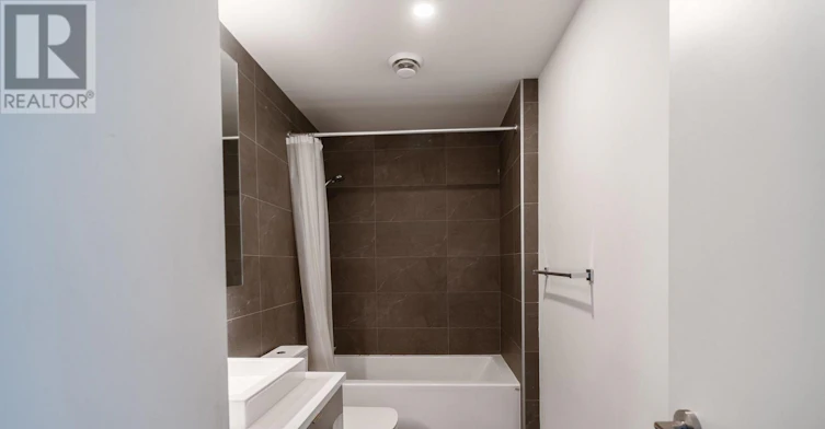 910-21 Lawren Harris Square, Toronto, ON, M5A 0T4 - 11
